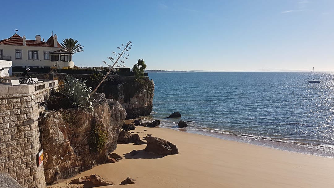 Take the train from Lisbon to Cascais Bucket List Portugal