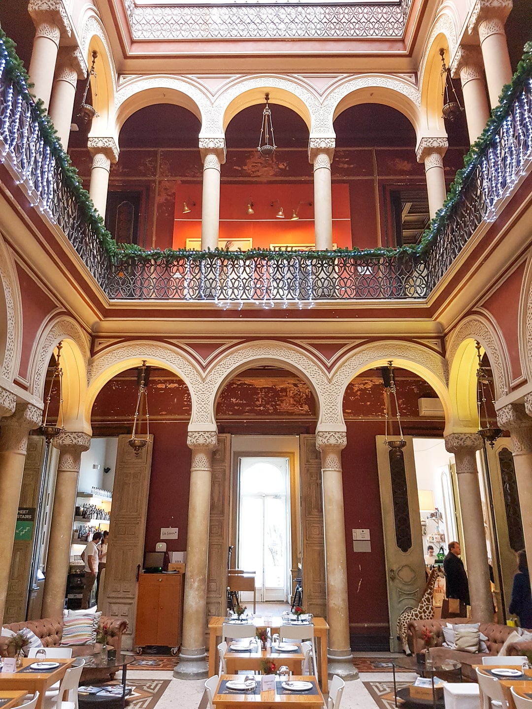 EmbaiXada Lisboa gin lovers