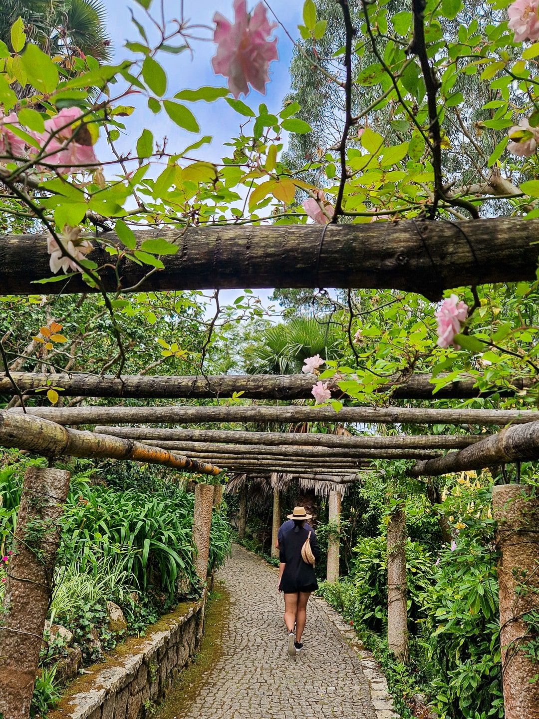 Vila Sassetti pergola Sintra Portugal